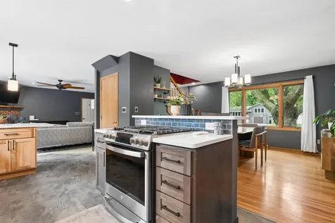 625 Baker Drive Cedar Falls IA 50613