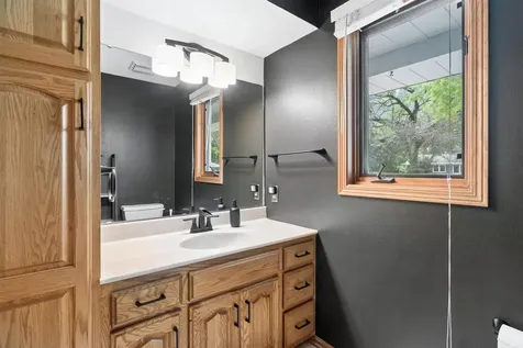 625 Baker Drive Cedar Falls IA 50613