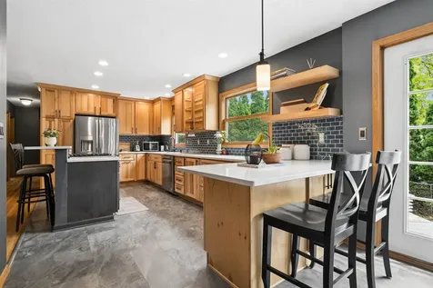 625 Baker Drive Cedar Falls IA 50613