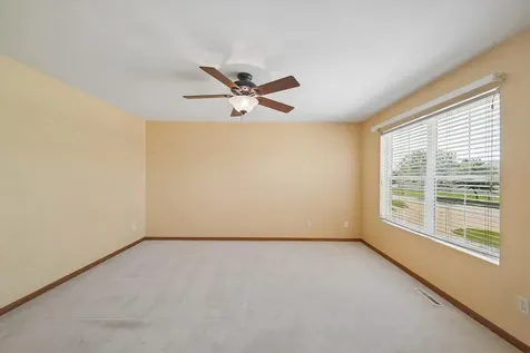4622 NW 1st Avenue Cedar Rapids IA 52405