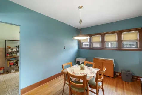 1810 W 4th Street Waterloo IA 50701
