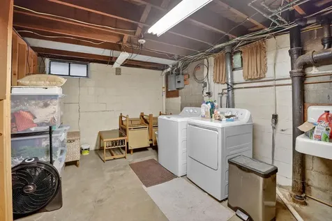1515 Tremont Street Cedar Falls IA 50613