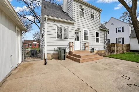 1515 Tremont Street Cedar Falls IA 50613