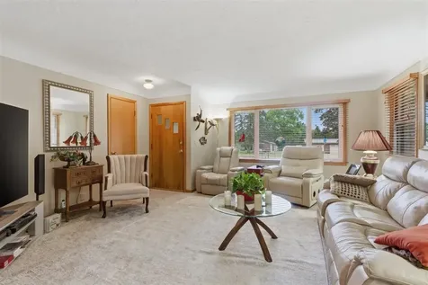 1314 Jersey Lane Waterloo IA 50701