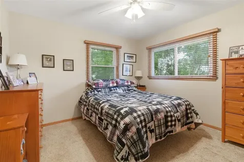 1314 Jersey Lane Waterloo IA 50701