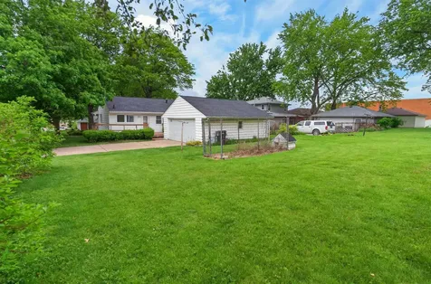 3118 Carlton Drive Cedar Falls IA 50613