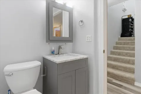 307 Lambeth Road Waterloo IA 50701