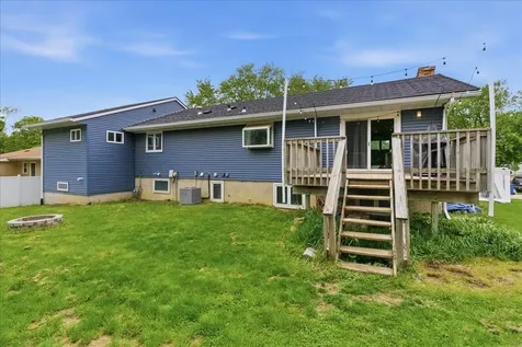 307 Lambeth Road Waterloo IA 50701