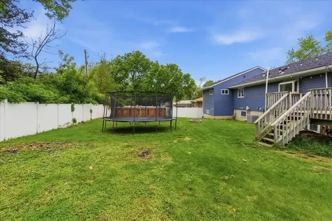 307 Lambeth Road Waterloo IA 50701