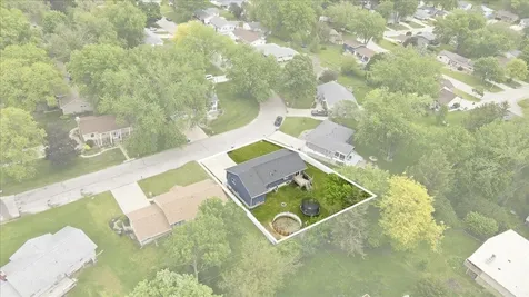 307 Lambeth Road Waterloo IA 50701