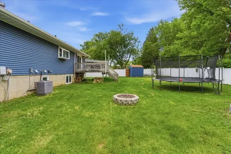 307 Lambeth Road Waterloo IA 50701