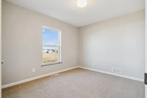 2813 Amber Valley Road Cedar Falls IA 50613