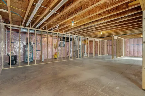 2813 Amber Valley Road Cedar Falls IA 50613