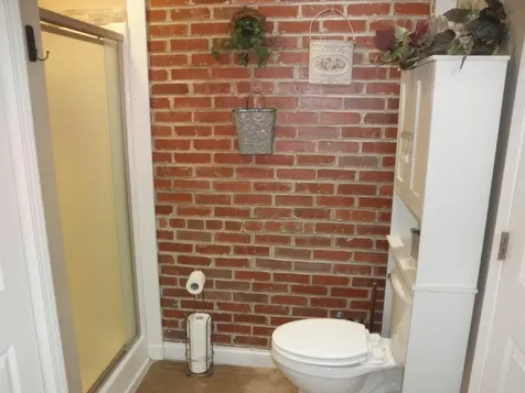 1888 Gilbert Street Charles City IA 50616