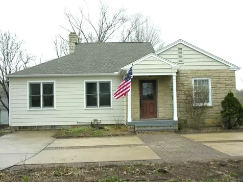 1888 Gilbert Street Charles City IA 50616