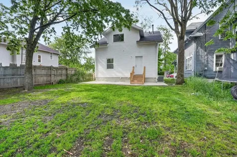 510 Courtland Street Waterloo IA 50703