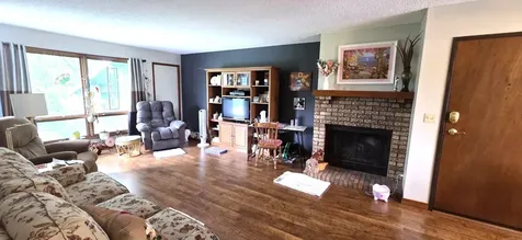 127 Southbrooke Drive Waterloo IA 50702