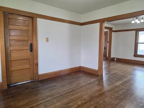 1421 Williston Avenue Waterloo IA 50702