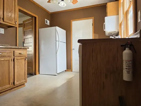 1421 Williston Avenue Waterloo IA 50702