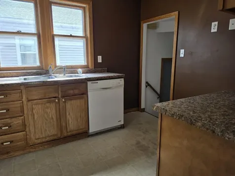 1421 Williston Avenue Waterloo IA 50702