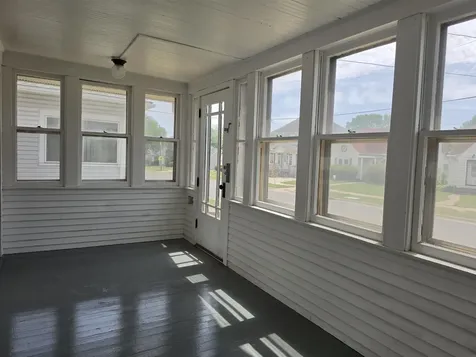 1421 Williston Avenue Waterloo IA 50702