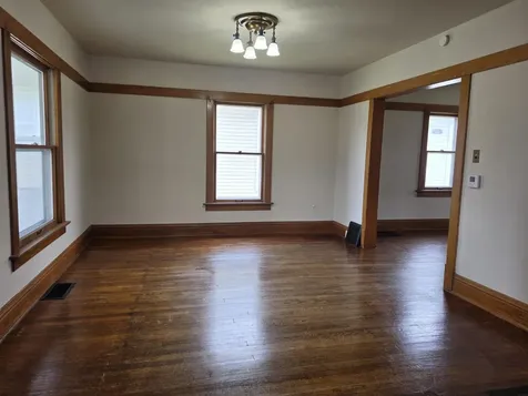1421 Williston Avenue Waterloo IA 50702