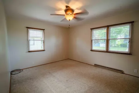 1203 L Avenue Grundy Center IA 50638