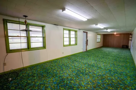 1203 L Avenue Grundy Center IA 50638