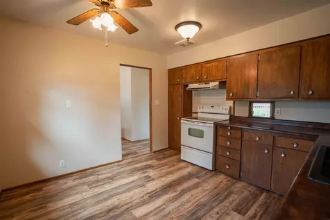 1203 L Avenue Grundy Center IA 50638