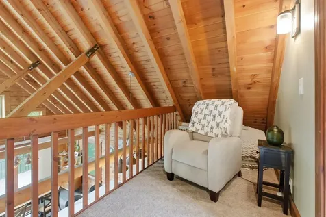 106 Orchard Drive Denver IA 50622