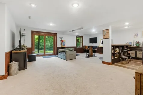 106 Orchard Drive Denver IA 50622