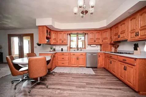 117 Marshall Court Manchester IA 52057