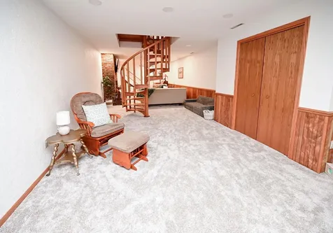 117 Marshall Court Manchester IA 52057