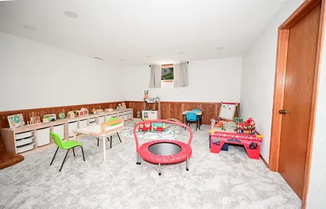 117 Marshall Court Manchester IA 52057