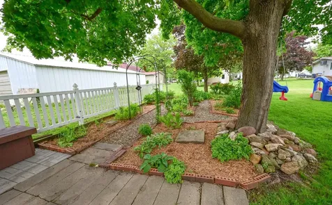 117 Marshall Court Manchester IA 52057