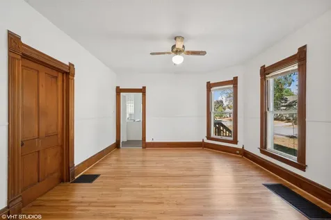 303 NW 3rd Street Waverly IA 50677