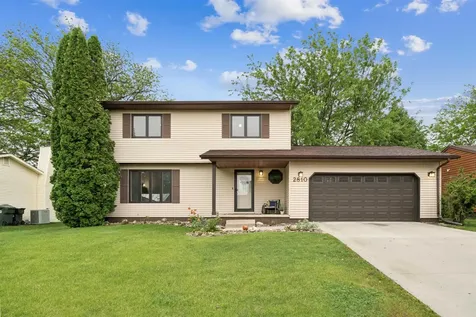 2810 Ryan Drive Cedar Falls IA 50613