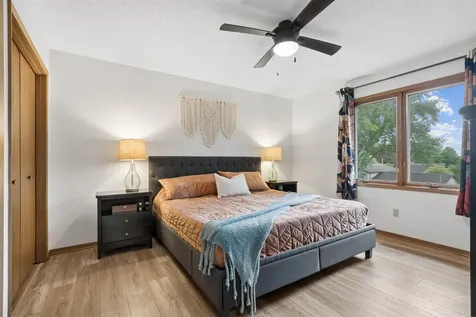 2810 Ryan Drive Cedar Falls IA 50613