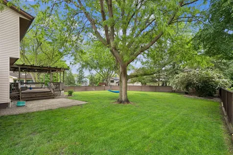 2810 Ryan Drive Cedar Falls IA 50613