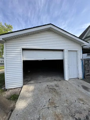 962 Upper Street Arlington IA 50606