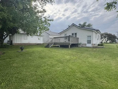 301 High Avenue Springville IA 52336