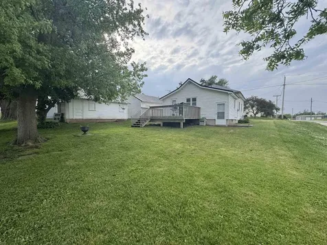 301 High Avenue Springville IA 52336