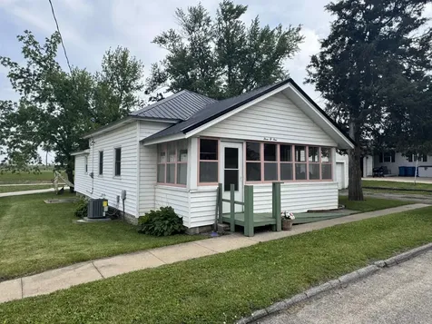 301 High Avenue Springville IA 52336