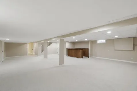 150 Belleview Road Waterloo IA 50701