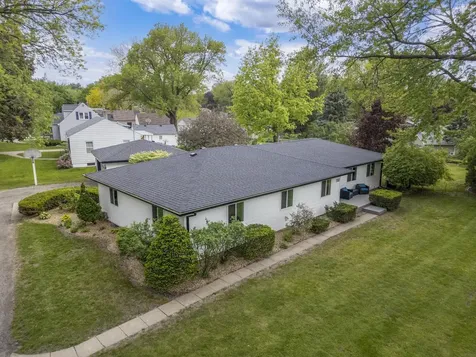 150 Belleview Road Waterloo IA 50701