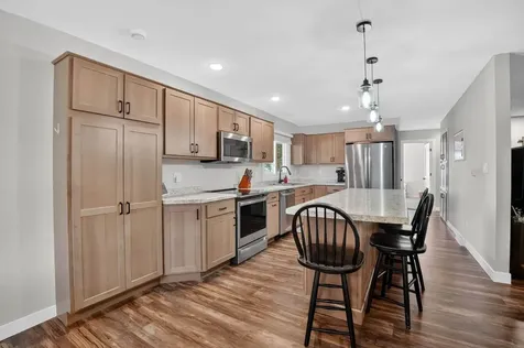 318 Westbourne Road Waterloo IA 50701