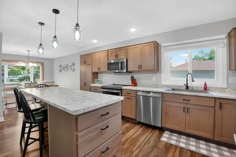 318 Westbourne Road Waterloo IA 50701