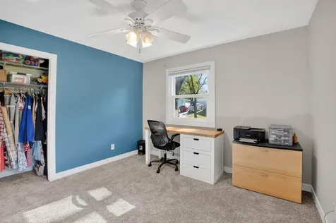 318 Westbourne Road Waterloo IA 50701