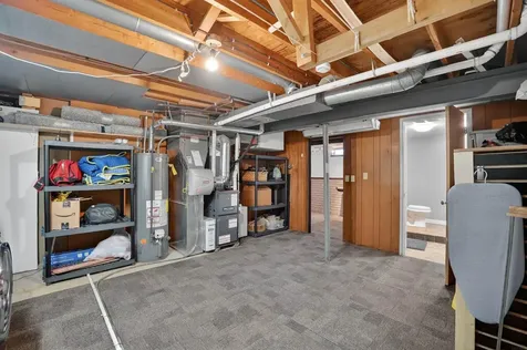 318 Westbourne Road Waterloo IA 50701