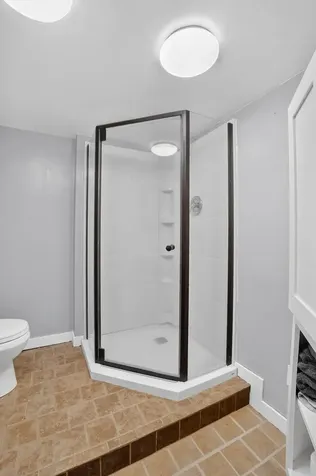 318 Westbourne Road Waterloo IA 50701